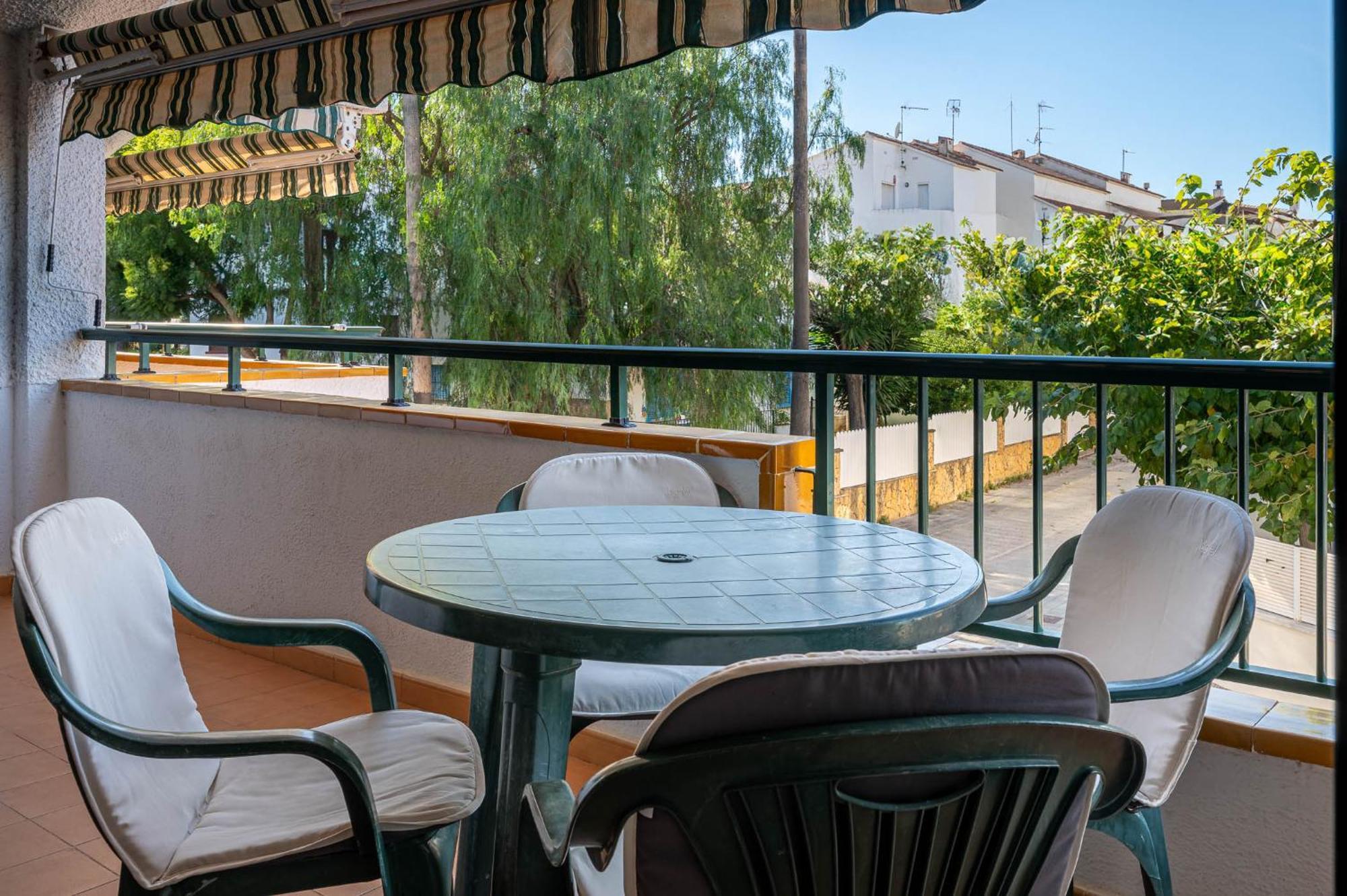 Apartament At044 Cerca De La Playa, Con Piscina Y Airco Torredembarra Zewnętrze zdjęcie